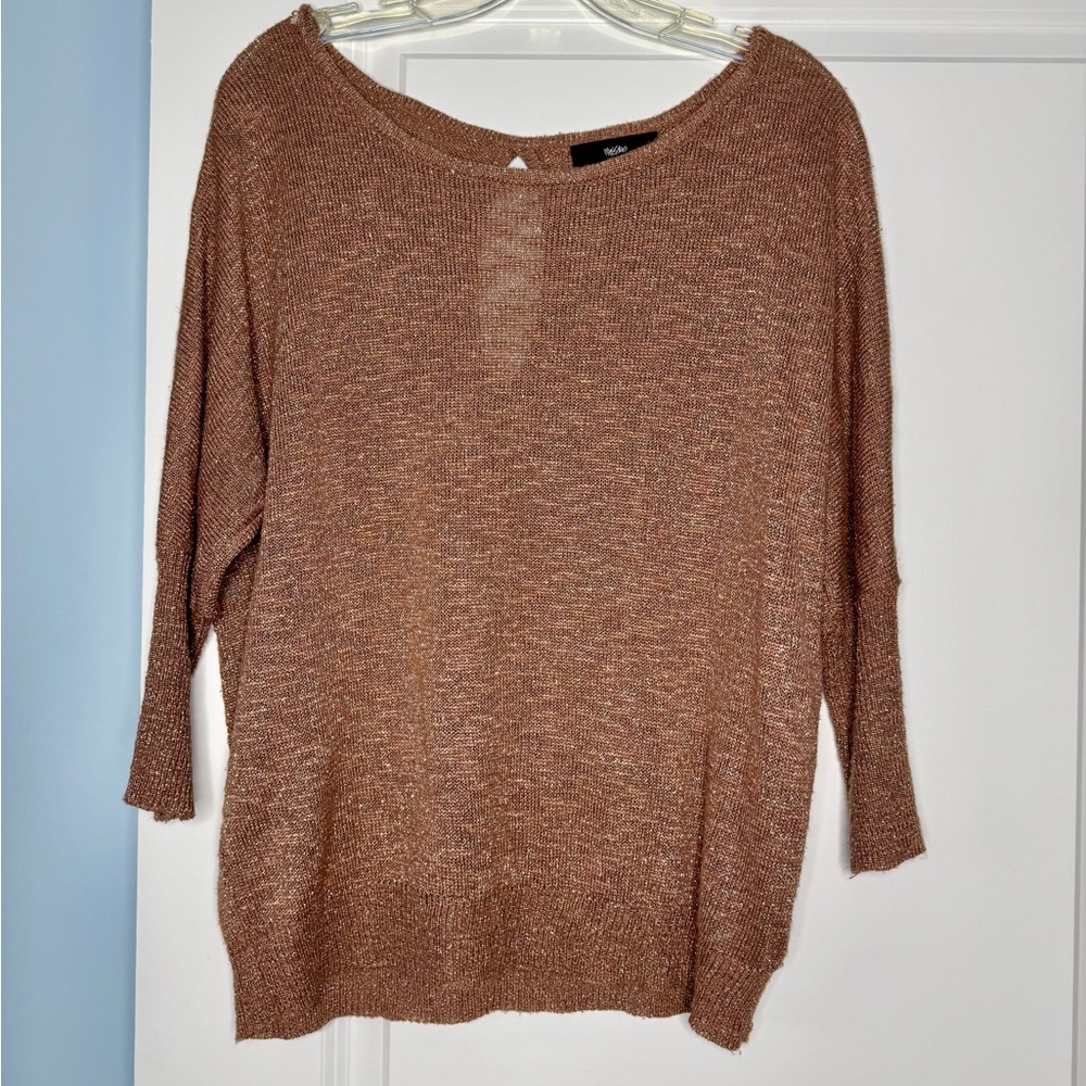 🍓6/$15🍓 Women’s Deep Champagne Drop Shoulder Top